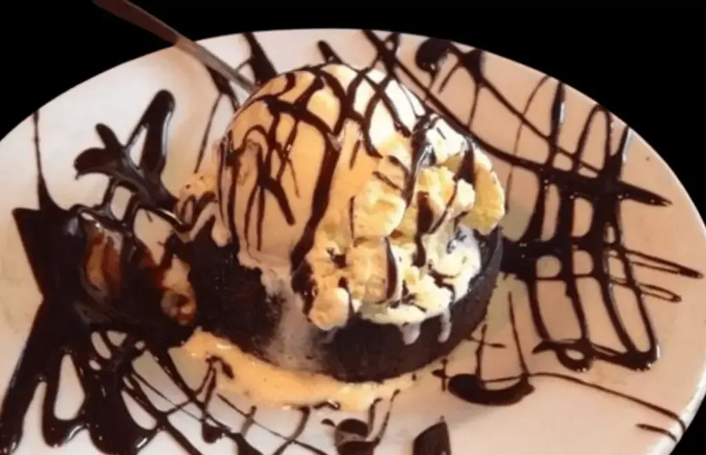 Dessert menu 2 chocolate brownie sundae 2